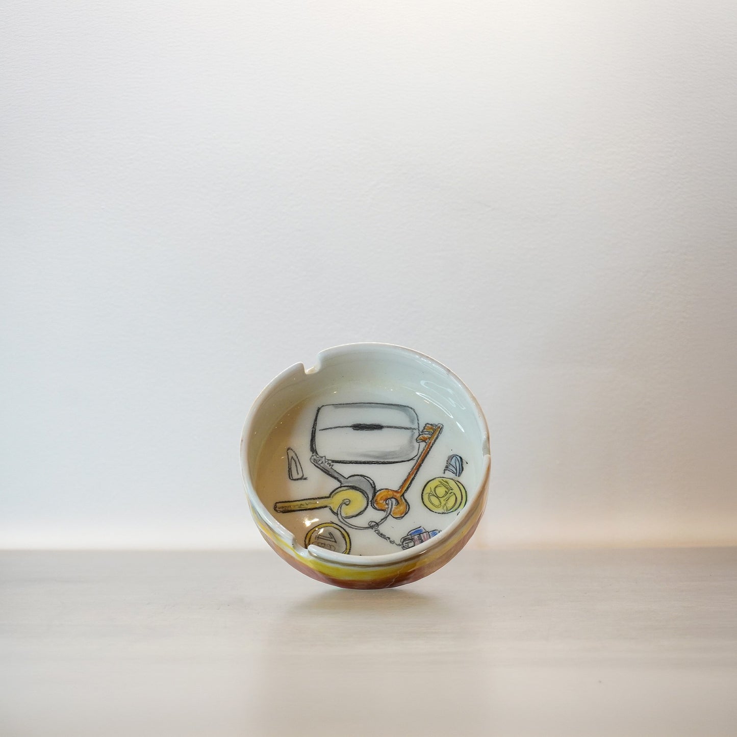 Cendrier - Airpods et clés
