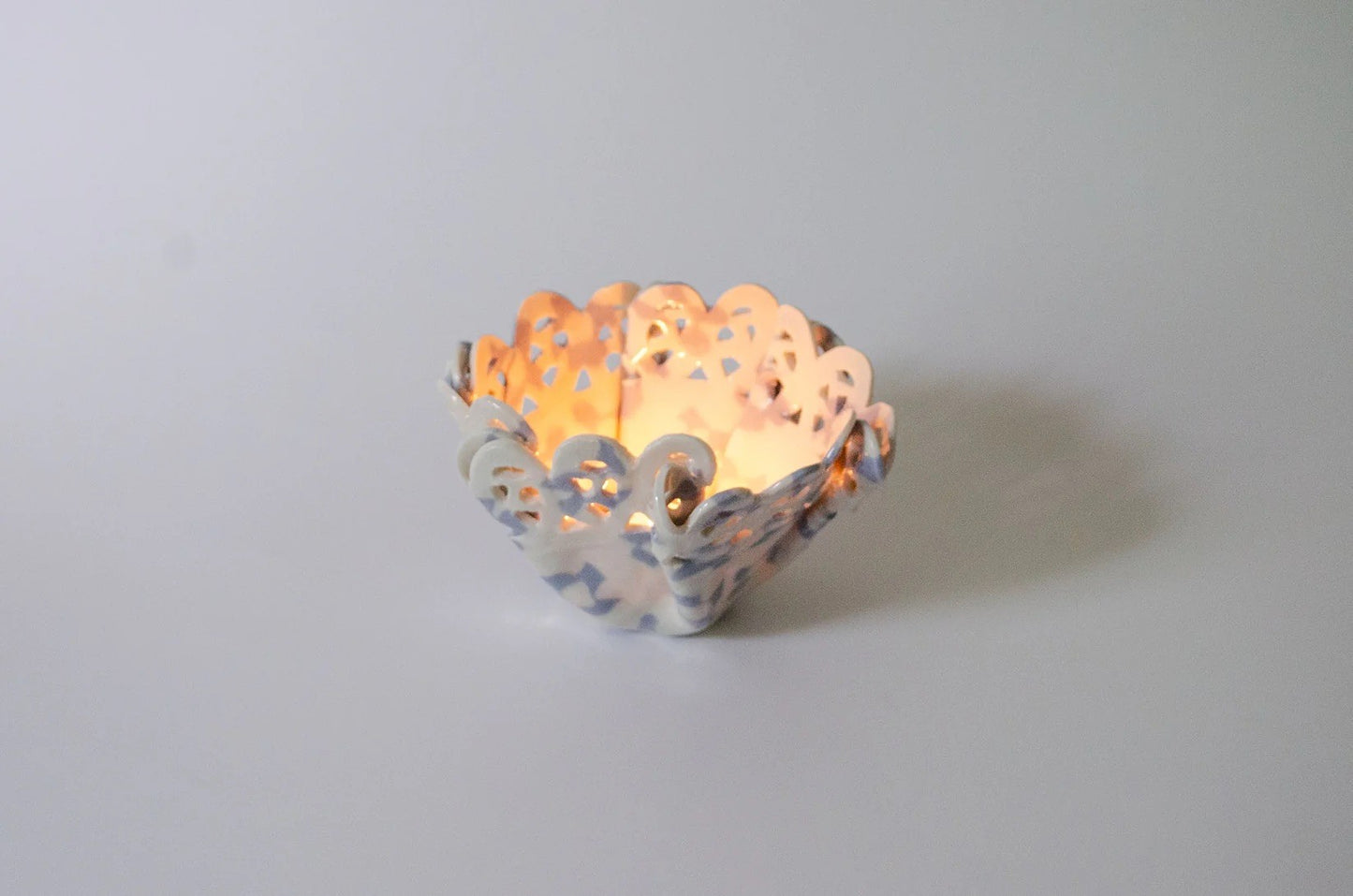 Nerikomi Floral Pattern Lace Candle Holder