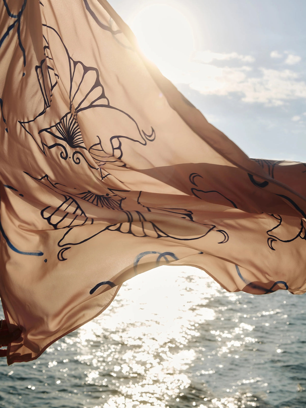 Sarong Pink - Dolphines & Shell