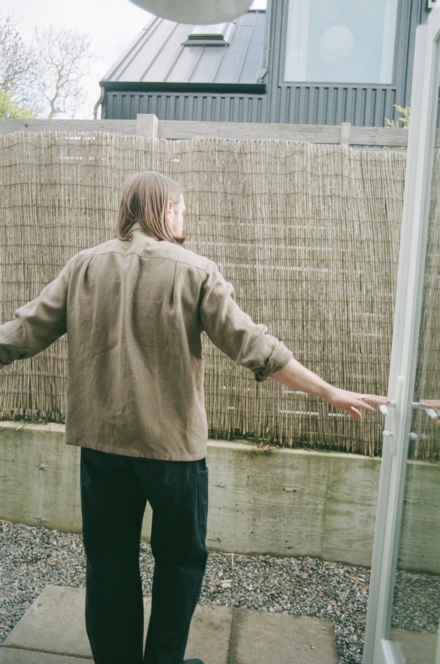 French Linen Chore Shirt - Olive Brown